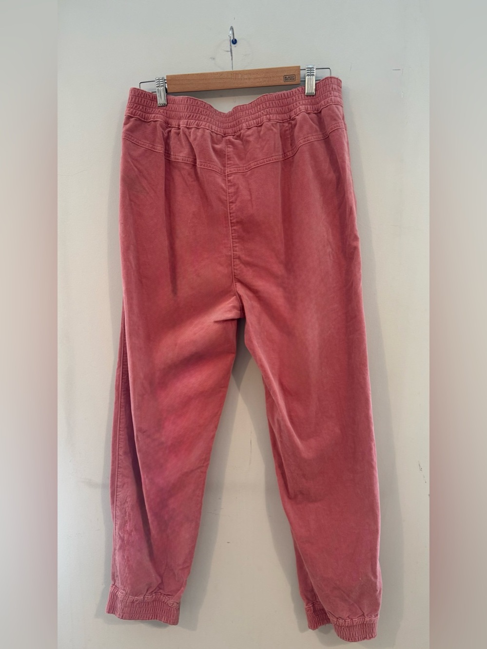 Anthropologie Kalea High-Waist Joggers - Dusty Rose, Medium - Picture 4 of 8